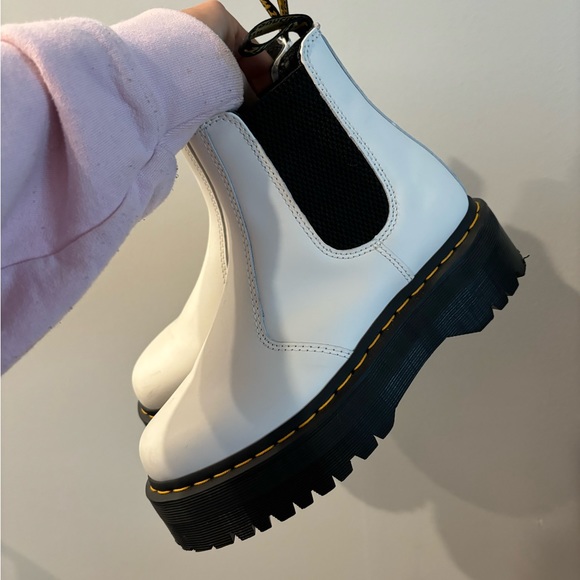 DOC MARTENS - Picture 3 of 3